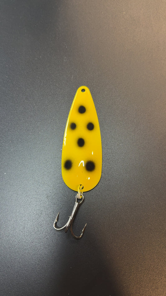 2 7/8 Inch Casting Spoon/Yellow Dot